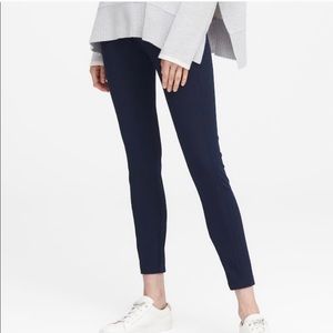 Devon Legging-Fit Washable Bi-Stretch Ankle Pant